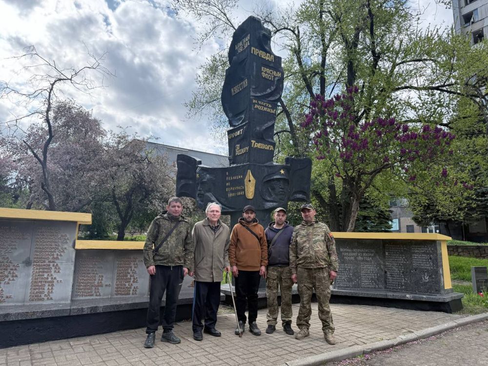 Валентин Левченко: Во исполнение поручения Главы Республики Дениса Владимировича Пушилина, в рамках партийного проекта «Историческая память» Всероссийской политической партии Единая Россия, в Киевском районе приведены в...