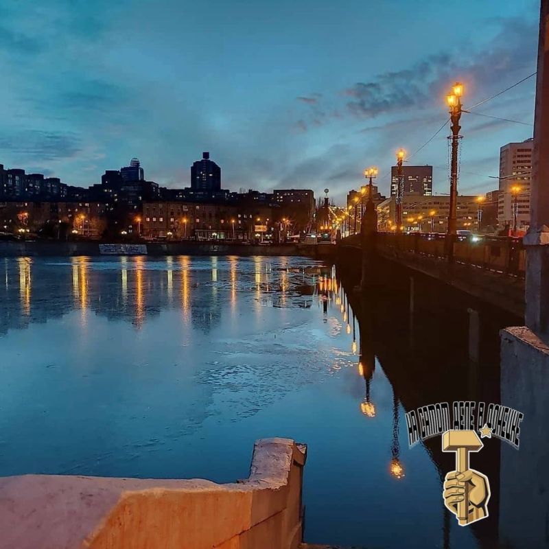 Тихой ночи — любимому Донецку