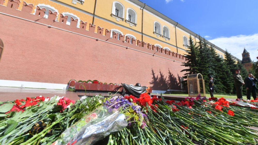 Собянин рассказал о профилактике Вечного огня на Могиле Неизвестного Солдата