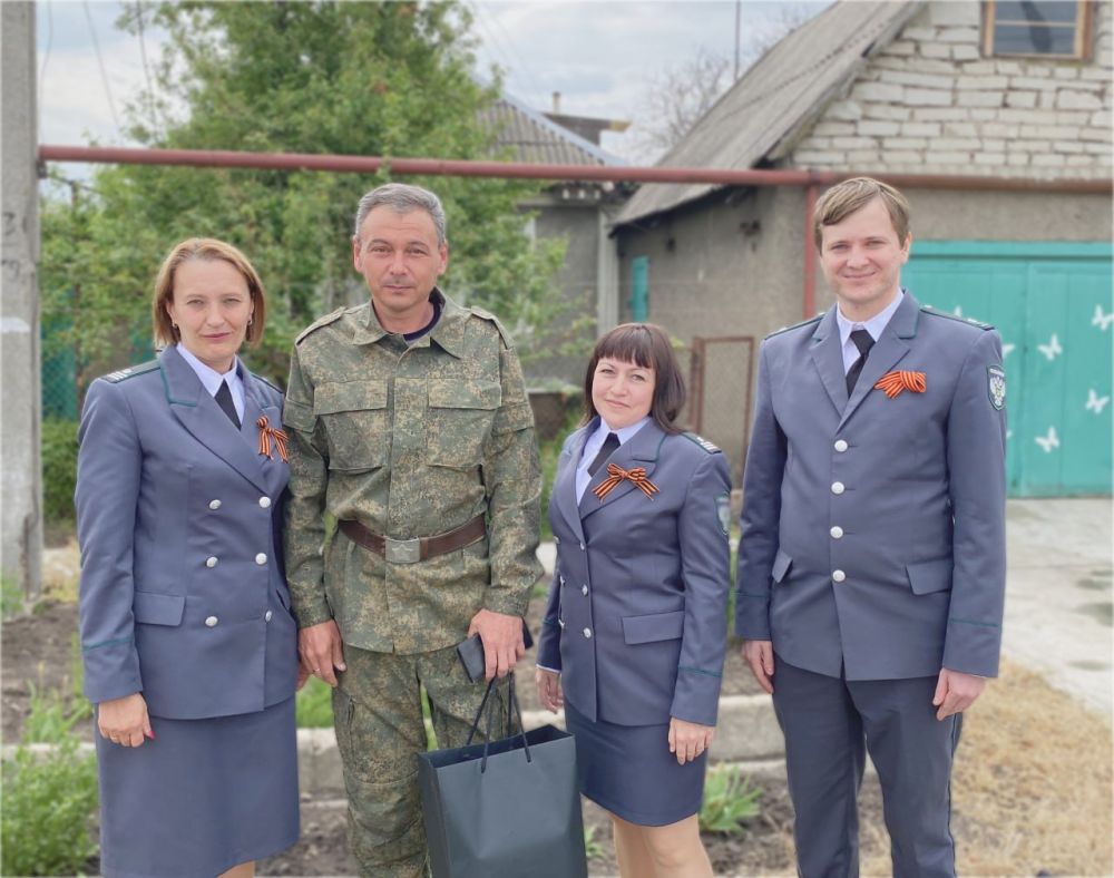 В преддверии 80-летия великого праздника – Дня Победы, сотрудники Управления Россельхознадзора по Донецкой Народной Республике и Луганской Народной Республике выразили особые слова благодарности и признательности участнику...