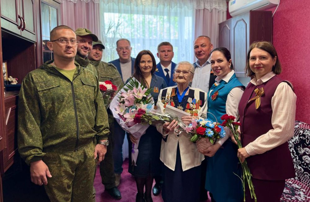 Михаил Меренков: В канун 80-й годовщины Победы в Великой отечественной войне в Буденновском районе поздравили ветеранов ВОВ с юбилеем Победы