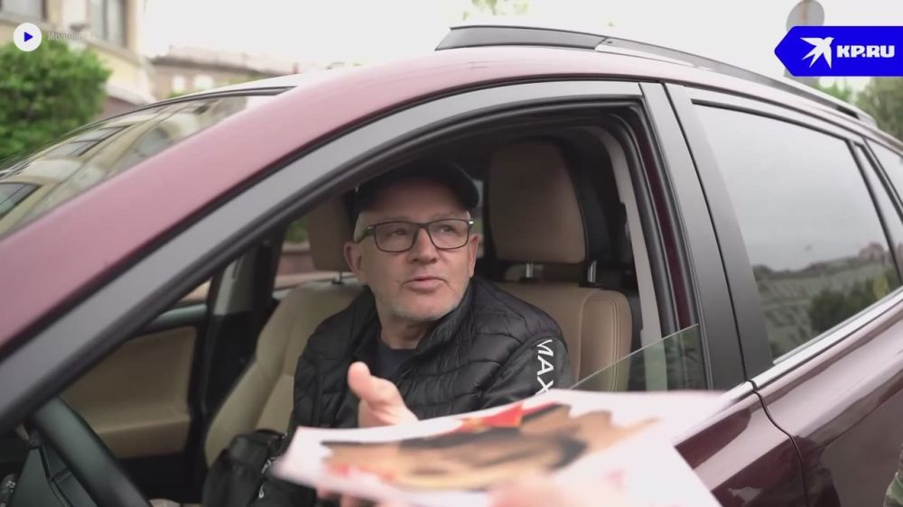 В Донецке прошла акция «Бессмертный автополк», организованная молодежью совместно с военной автомобильной инспекцией и военной комендатурой ДНР