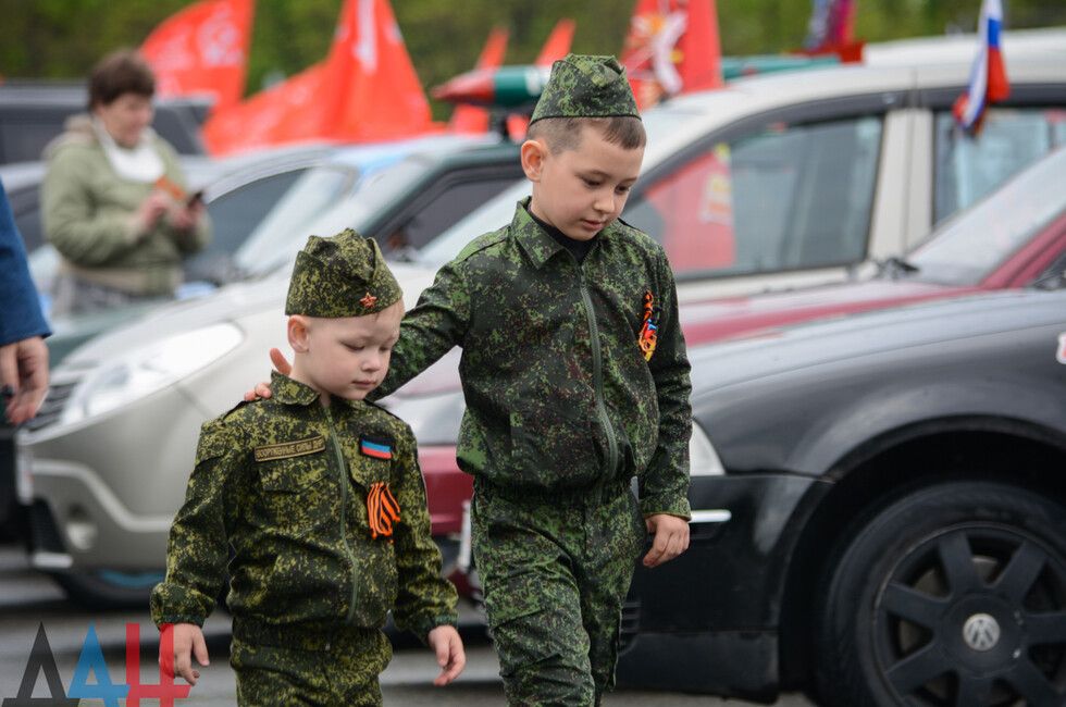 В мероприятиях в честь Дня Победы поучаствовали 140 тысяч донецких школьников
