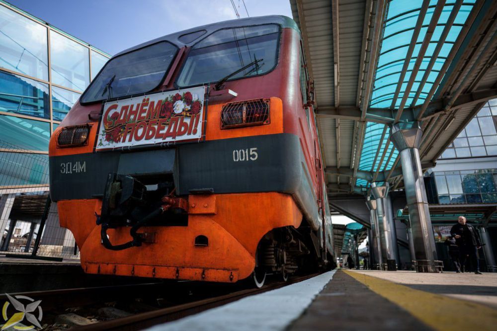 Денис Григорюк: Прибытие поезда в Донецк. Спустя 11 лет в Донецке вновь полноценно заработал Жд-вокзал