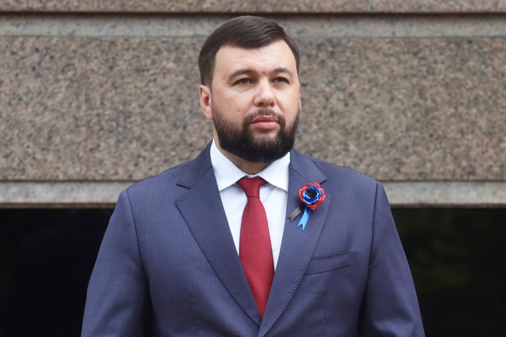 Сергей Аксёнов: Рад поздравить с днем рождения Главу Донецкой Народной Республики Дениса Владимировича Пушилина!