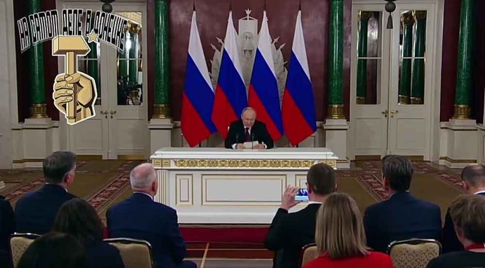 Основные заявления Президента России Владимира Путина в ходе ночного пресс-подхода: