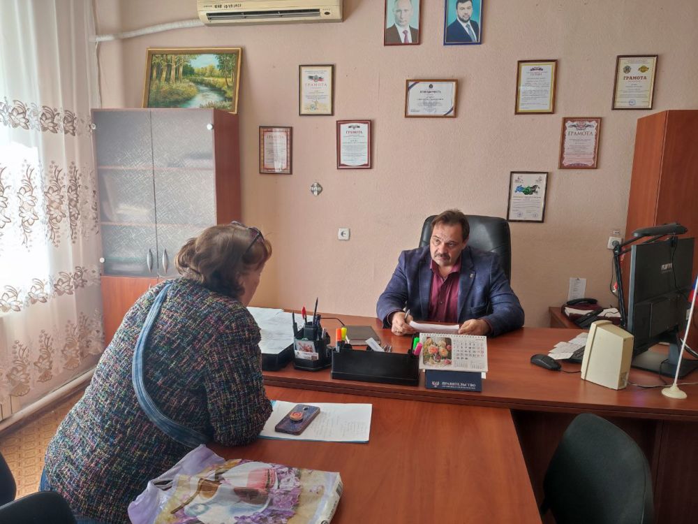 Юрий Будрин: Сегодня, 15 мая 2025 года, заместитель руководителя Управы Кировского внутригородского района Администрации городского округа Донецк ДНР Александр Дёмин провел личный прием граждан