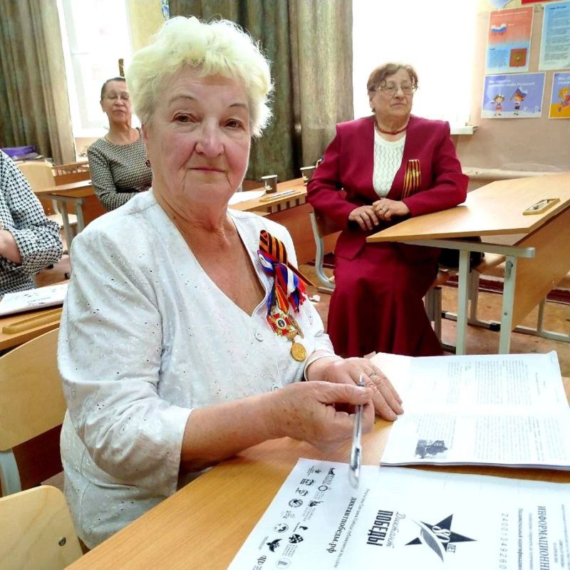 Александр Волошин: #ГероиДонбасса. Ольга Михайловна Жукова уже более 57 лет своей жизни посвятила служению людям