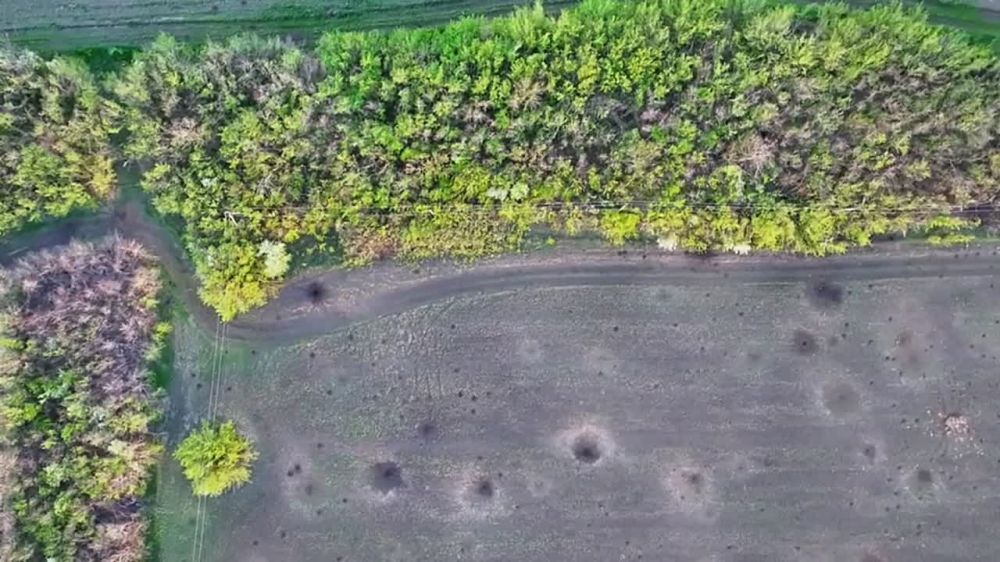 Чингис Дамбиев: Воздушные бои дронов. Русские дроноводы перехватывают украинские квадрокоптеры на Южно-Донецком направлении