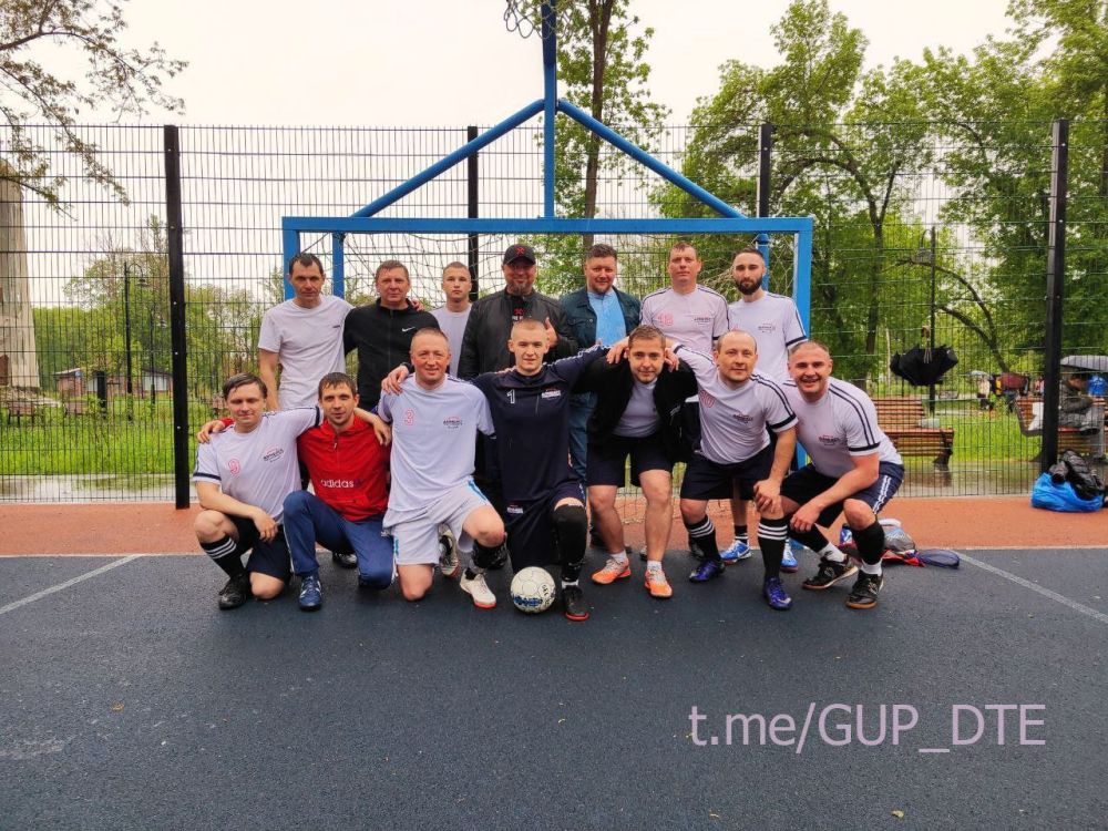 ПОЗДРАВЛЯЕМ! КОМАНДА «ДОНБАССТЕПЛОЭНЕРГО» ВЫШЛА В ПОЛУФИНАЛ РАБОЧЕЙ ЛИГИ ПО ФУТБОЛУ