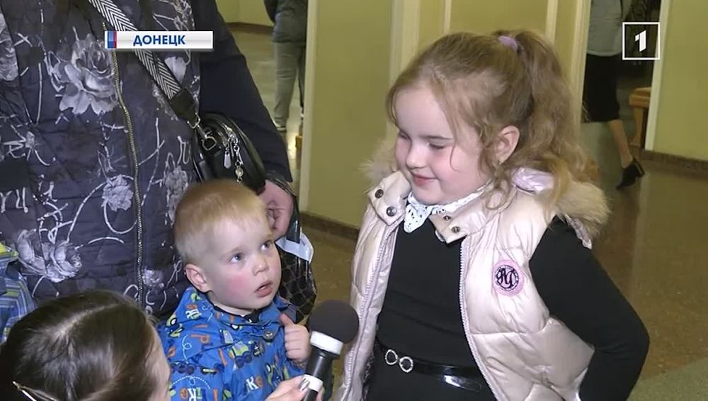 «Поэзия созидания»: боль матерей и жён в тылу вне столетий! Как прошла премьера спектакля в Донецке по стихам Сергея Михалкова?