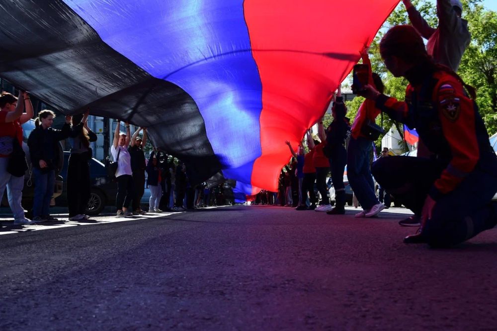 Третья годовщина освобождения Мариуполя