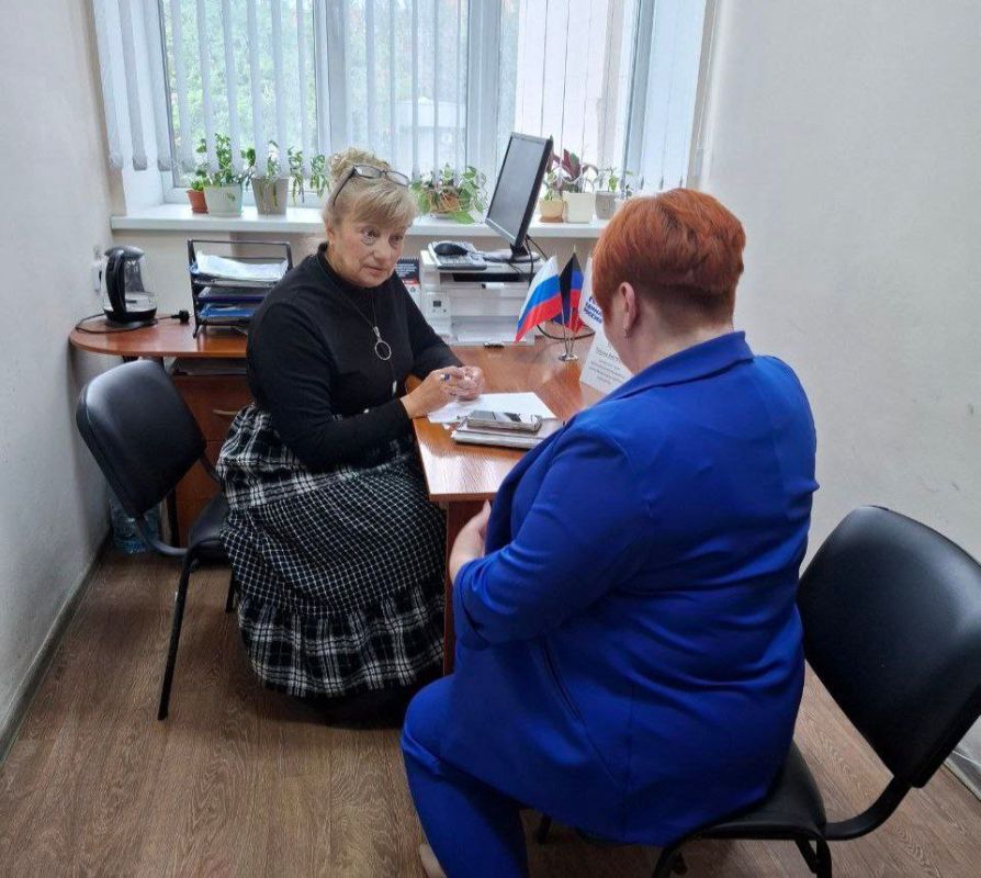 Сегодня, 20 мая, в общественной приёмной Партии «Единая Россия» Ворошиловского района города Донецка личный приём провела руководитель Управы Ворошиловского внутригородского района Администрации городского округа Донецк...