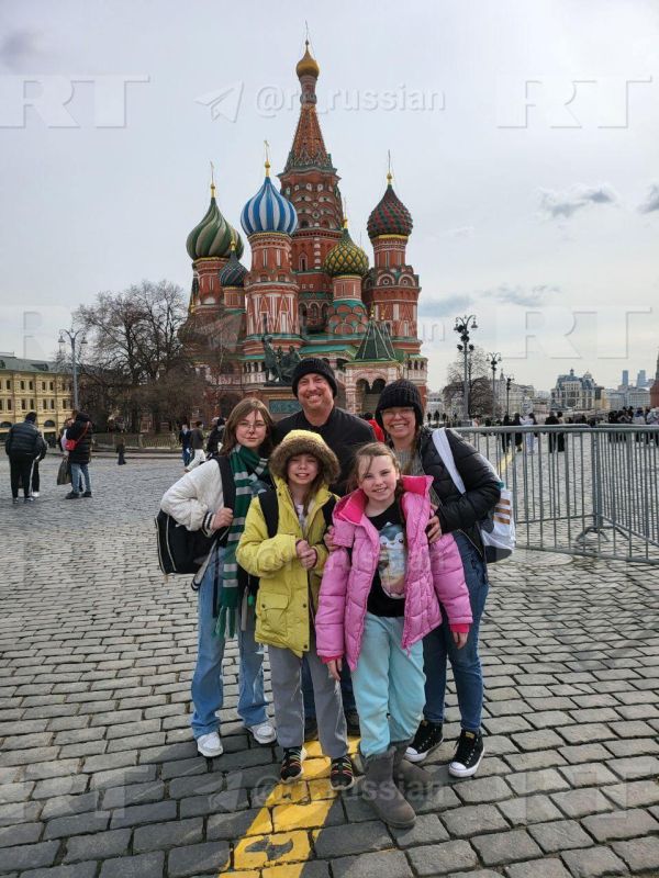 Многодетный американец перевёз семью в Россию и ушёл на СВО