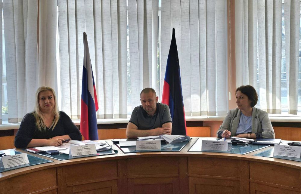 Татьяна Копылова: В Управе Ворошиловского внутригородского района Администрации городского округа Донецк состоялось заседание Административной комиссии