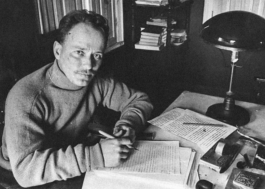 WarGonzo: Михаил Шолохов – русский гений с неспокойного Дона