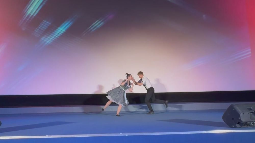 ПРИ ПОДДЕРЖКЕ «ДОНБАССТЕПЛОЭНЕРГО» УЧАЩИЕСЯ ДОНЕЦКОЙ СПЕЦИАЛЬНОЙ ШКОЛЫ -ИНТЕРНАТА №19 ПОСЕТИЛИ МЕЖДУНАРОДНЫЙ ТВОРЧЕСКИЙ ФЕСТИВАЛЬ «ШАГ НАВСТРЕЧУ!» В САНКТ-ПЕТЕРБУРГЕ