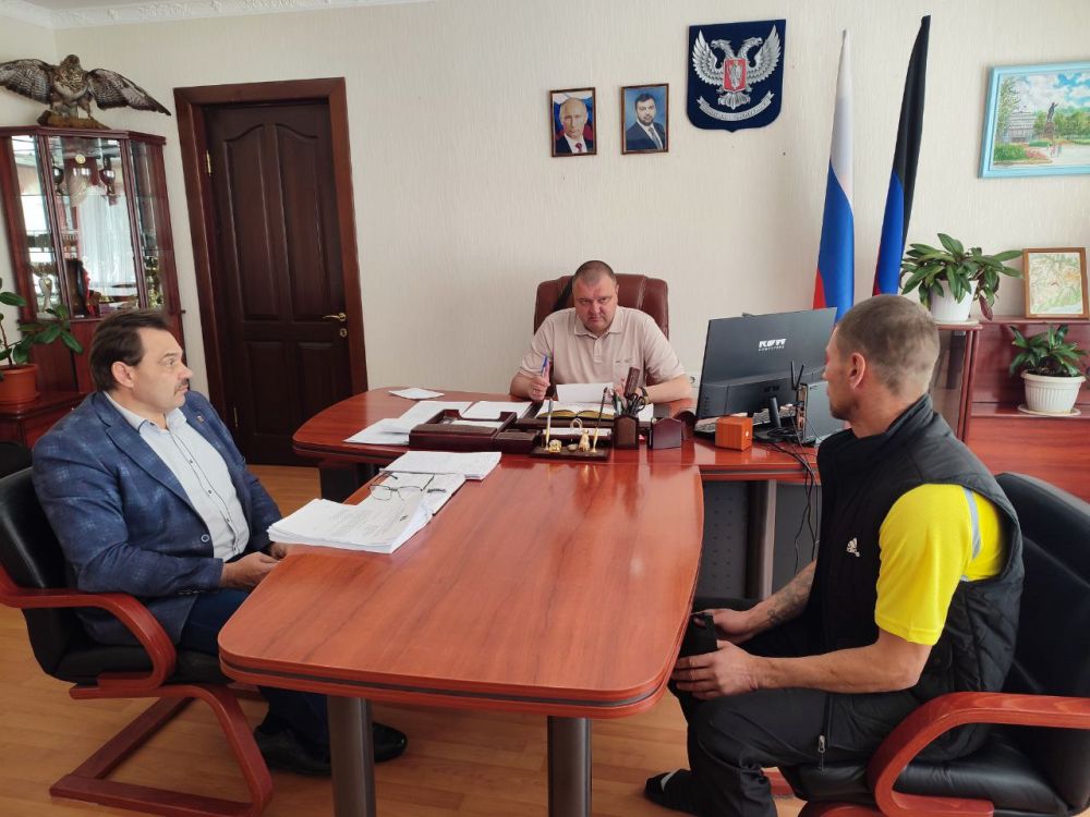 Юрий Будрин: Сегодня, 26 мая 2025 года, руководитель Управы Кировского внутригородского района Администрации городского округа Донецк ДНР Алексей Дмитрюк провел личный прием граждан