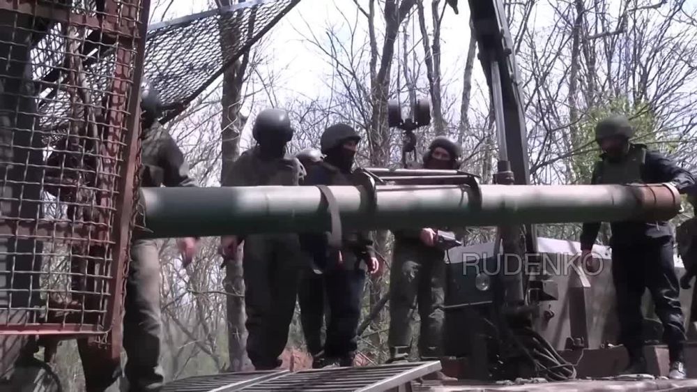 Андрей Руденко: На Южно-Донецком направлении расчет ТОС «Солнцепек» группировки «Восток» уничтожил опорный пункт ВСУ