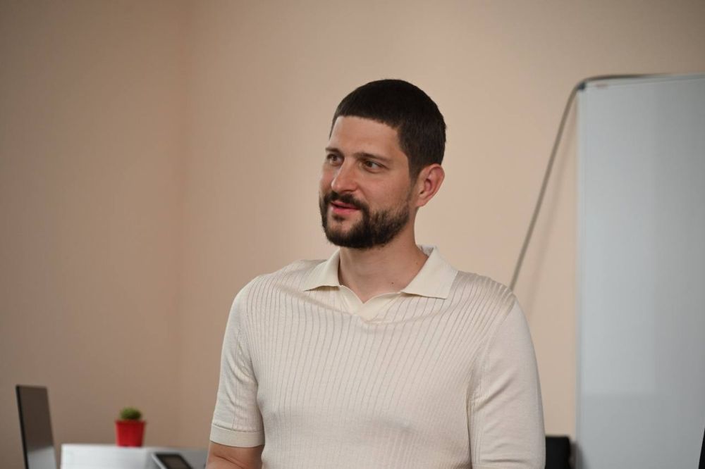 Александр Волошин: #Работа_в_Республике. Второй день работы в Республике посвятил образованию и развитию молодежи – самым главным инвестициям в будущее Побывал в Донецком политехническом колледже – учреждении с почти...