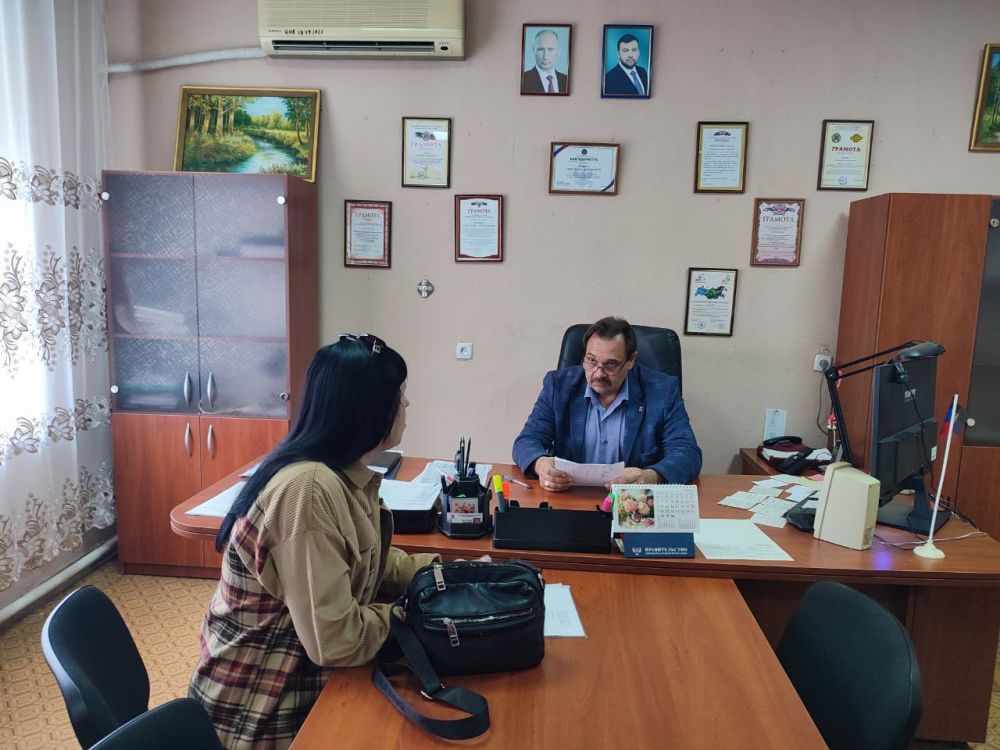 Юрий Будрин: Сегодня, 29 мая 2025 года, заместитель руководителя Управы Кировского внутригородского района Администрации городского округа Донецк ДНР Александр Дёмин провел личный прием граждан