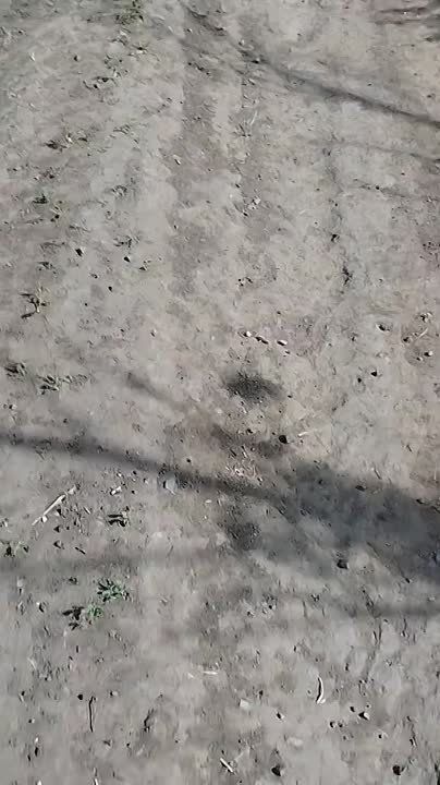 Чингис Дамбиев: Еще один уничтоженный на Южно-Донецком направлении украинский бронированный внедорожник Land Rover Snatch, переданный Великобританией в качестве военной помощи