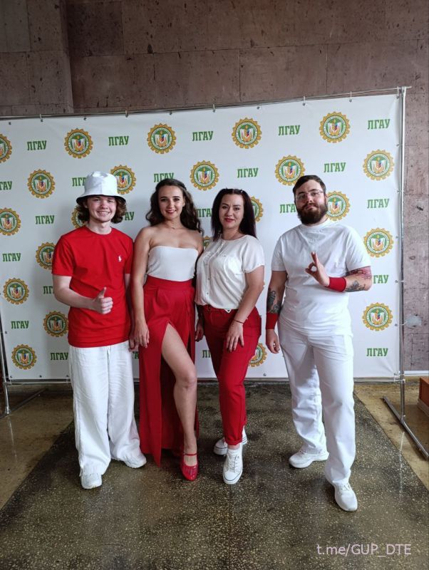 ШУТКИ НЕ В СТОРОНУ! КОМАНДА КВН «ГРАДУСЫ» ВЫШЛА В ПОЛУФИНАЛ ОФИЦИАЛЬНОЙ ЛИГИ КВН «ДОНБАСС»