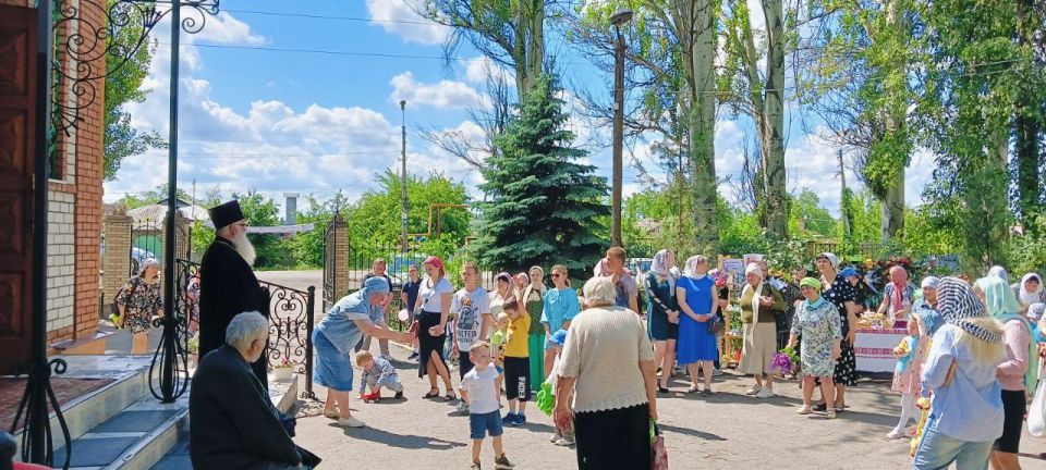 Юрий Будрин: Сегодня, 01 июня 2025 года, в рамках проекта "Крепкая Семья", реализуемого Единой Россией, в Кировском районе города Донецка в мкр