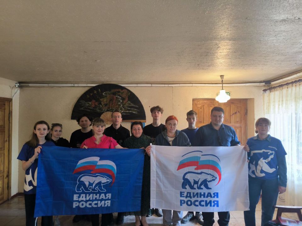 В Ленинском районе г. Донецка прошел замечательный праздник – "Международный день соседей" в рамках партийного проекта "Школа ЖКХ"