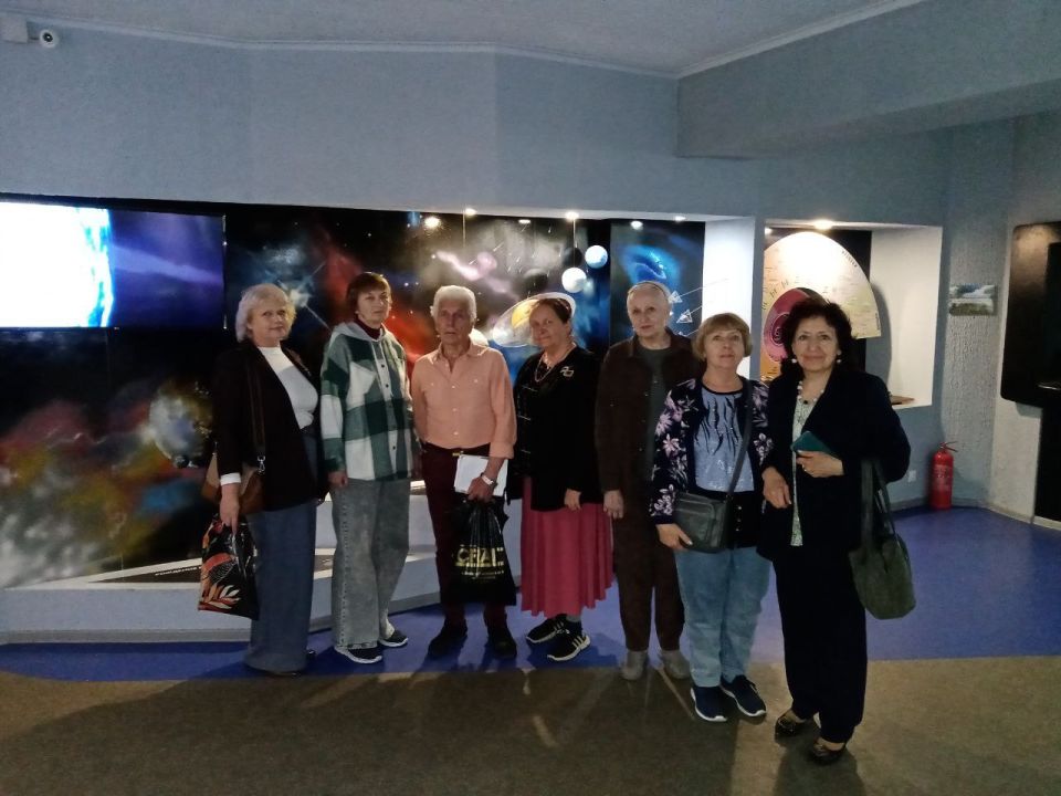 Валентин Левченко: Сотрудниками отделения дневного пребывания граждан пожилого возраста и инвалидов Территориального центра Киевского района было организовано выездное посещение краеведческого музея для подопечных граждан...