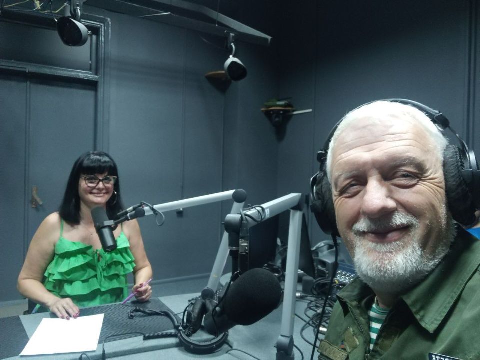 Андрей Бедило: На радио Комета обсудили вопросы оздоровления деток, начало вступительной кампании в ВУЗы ДНР, организацию горячего питания в школах