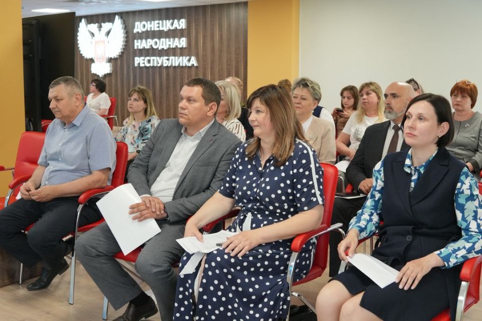 Ольга Колударова: В Донецке прошел семинар по вопросам развития профильных классов