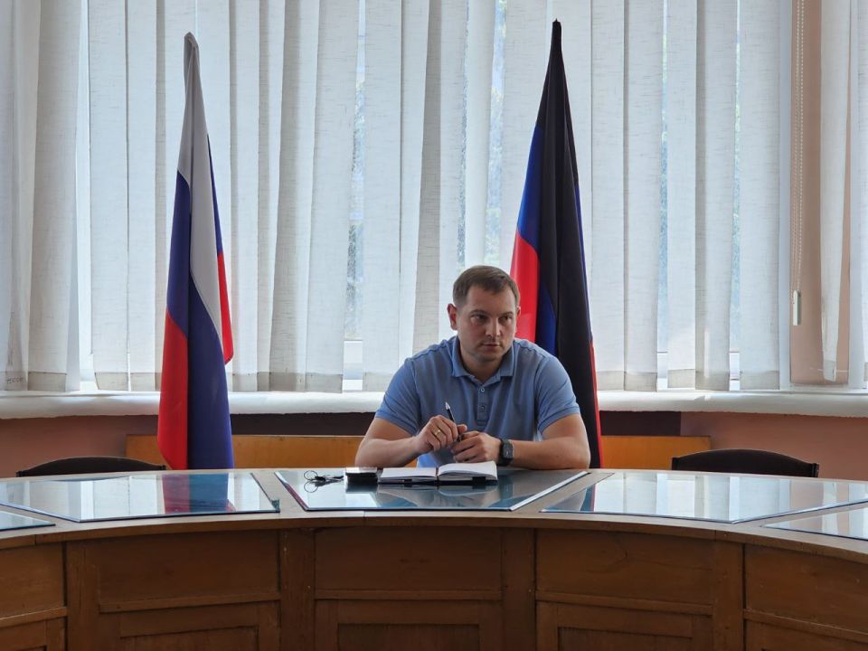 Татьяна Копылова: Сегодня, 5 июня, в Управе Ворошиловского внутригородского района Администрации городского округа Донецк состоялось рабочее совещание «Чистый четверг»