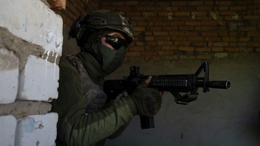 ТАСС: ВСУ отступают с позиций в селе Комар ДНР