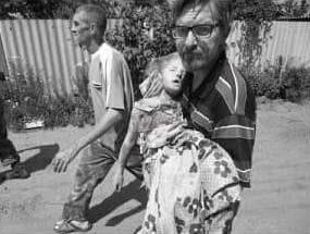 В этот день, 11 лет назад, 8 июня 2014 года во время артобстрела Славянска погибла Сладкая Полина — она стала первым ребенком, который был убит на Донбассе в ходе этой страшной войны…