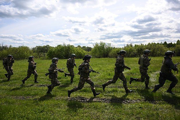 Российская армия взяла под полный контроль Алексеевку в ДНР