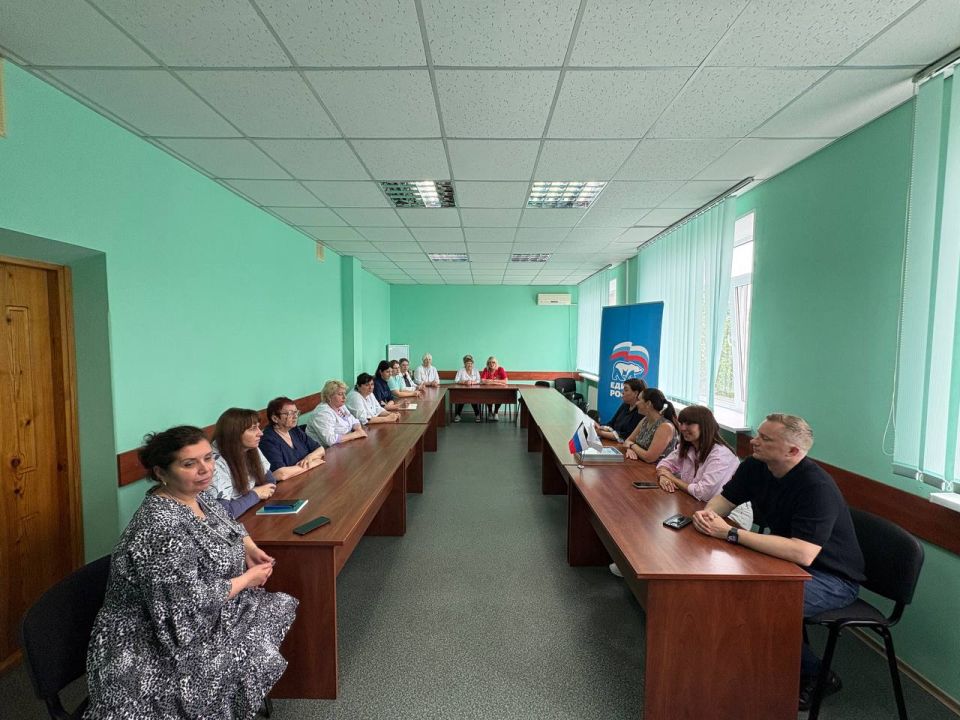 В Ленинском районе г. Донецка состоялась встреча с трудовым коллективом