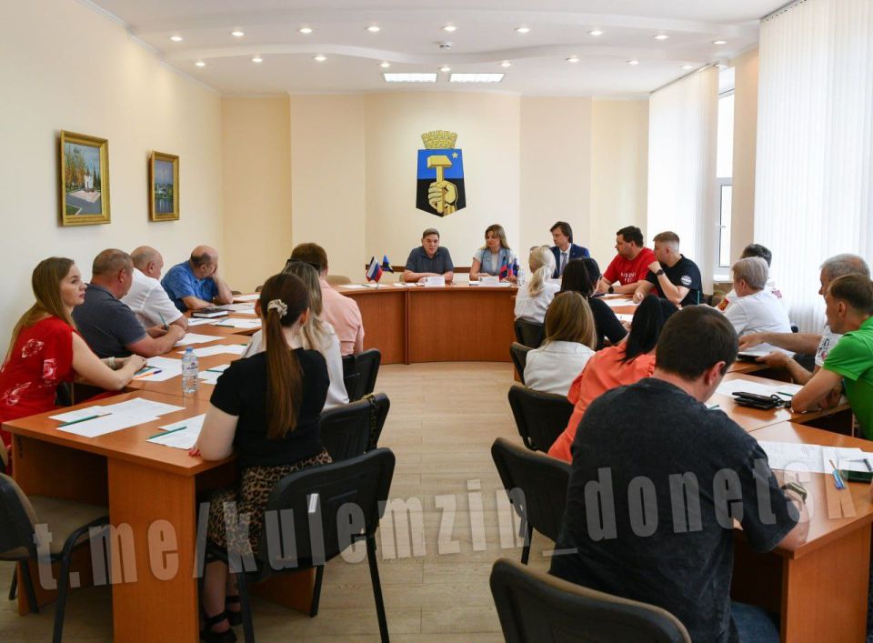 ������� ��������: � ������� ������ ������ ��������� ������������� ������ �������������� ����������� ��������� ����� ������ �������� �������� ����������