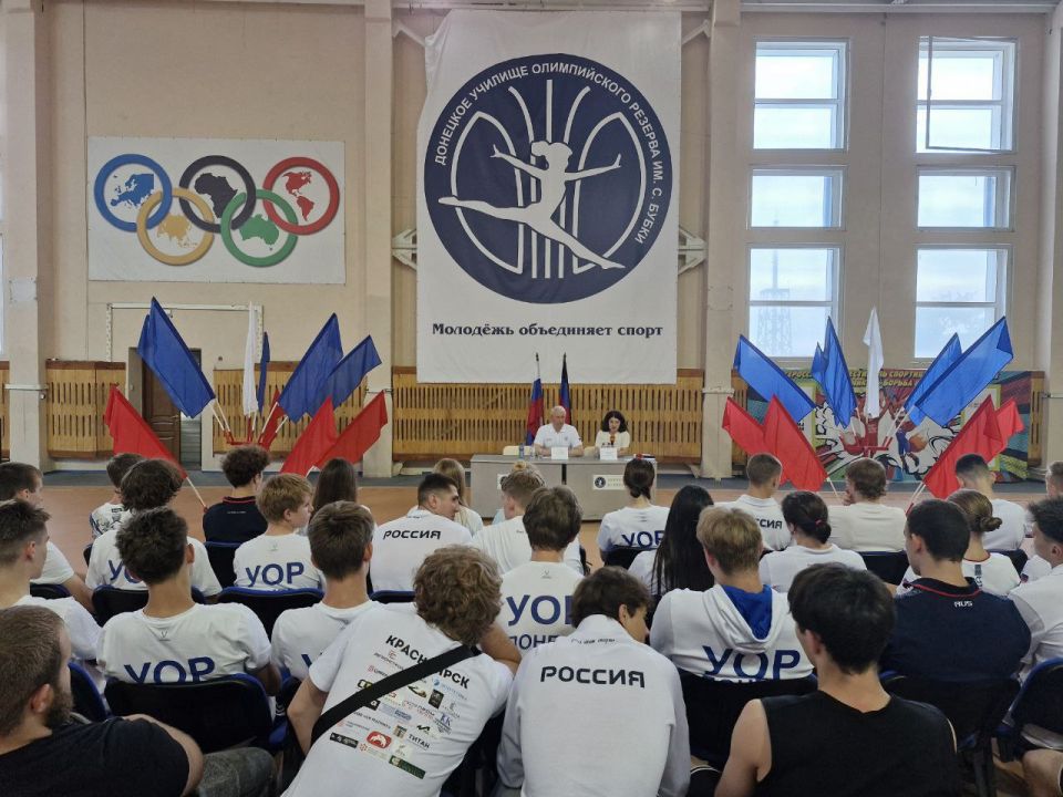      . .          ,   !  ,     !