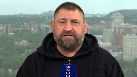 Александр Сладков: Почему я до сих пор не зарегистрировал себя в каком-нибудь отряде на СВО, чтоб стать участником-ветераном СВО?