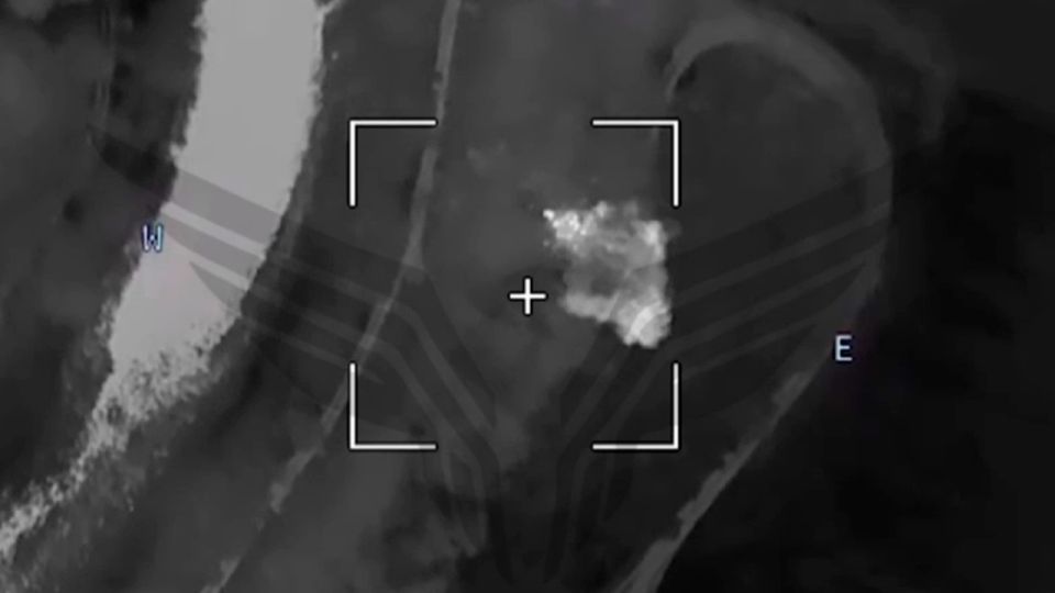 Дроноводы уничтожили самоходку Paladin в ДНР