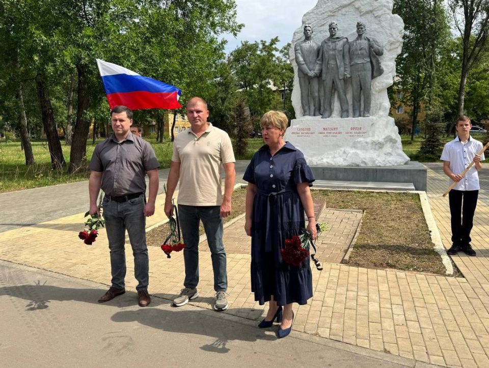 Елена Рязанцева: Сегодня в Пролетарском районе состоялось торжественное мероприятие, посвящённое Дню памяти и скорби