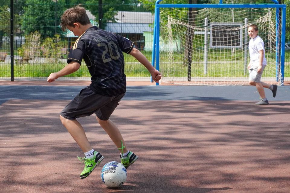 Елена Рязанцева: Будь в игре!. Сегодня, 21 июня, по поручению Главы Донецкой Народной Республики Дениса Пушилина в рамках Месячника спорта «Спортивный Донбасс» в Пролетарском внутригородском районе городского округа Донецк...