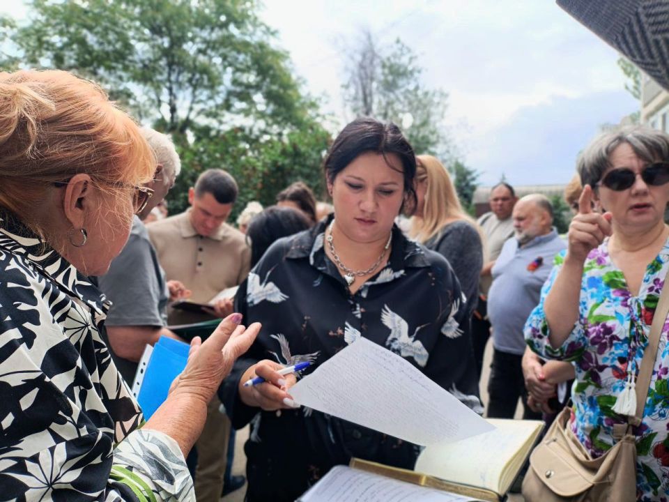 ���� �������������: ������� ��� ����� ������� � �������� ������ � � �������� ����� ������� ����, ��. ���������, 5 � �������� ��. �����, 108-122