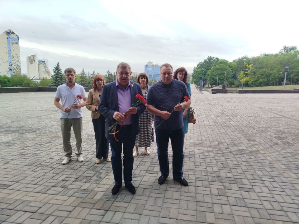 Валентин Левченко: МЫ ПОМНИМ! МЫ ГОРДИМСЯ!