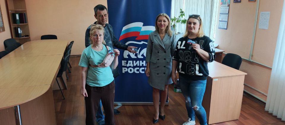 Юрий Будрин: Сегодня, 24 июня 2025 года состоялось торжественное вручение Партийных билетов партии Единая Россия