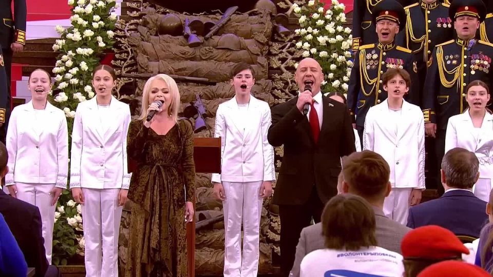 Константин Кузьмин: В этом году более 2,75 миллиона человек приняли участие в Международной акции «Единой России» «Диктант Победы»