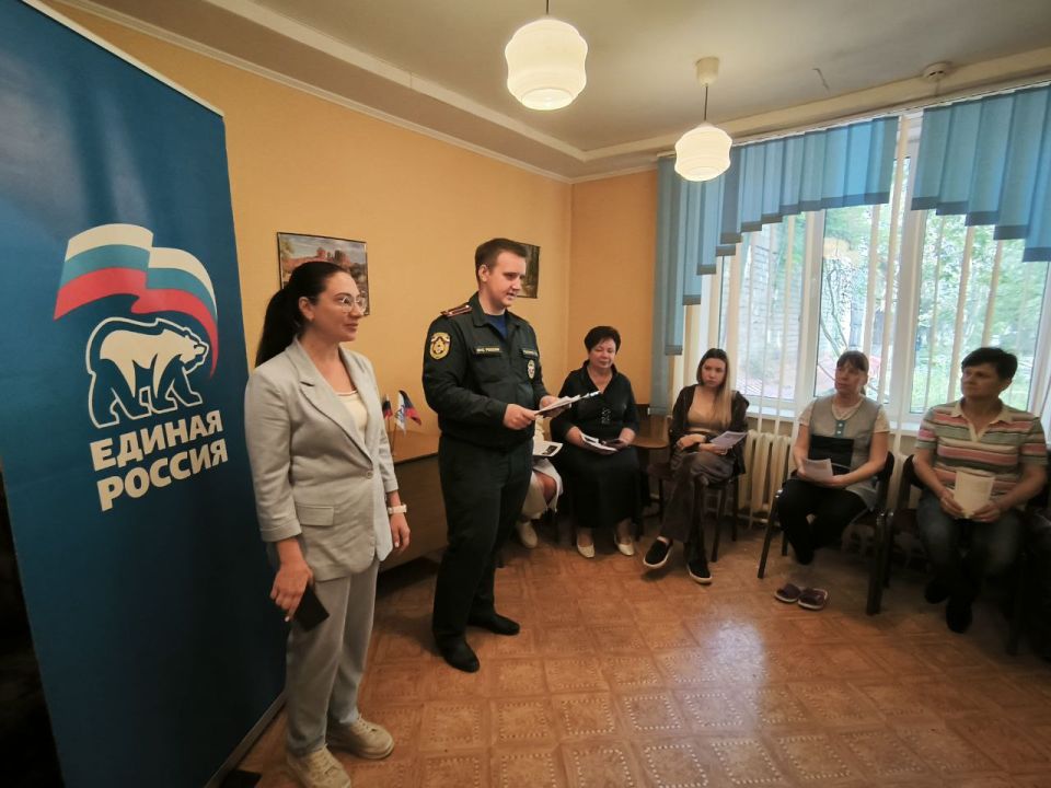 Встречи с трудовым коллективом в Ленинском районе города Донецка продолжаются