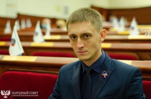 Александр Бондаренко: Вчера Денис Владимирович Пушилин сообщил о достигнутых в ходе визита в Москву договоренностях с Минстроем РФ и Москвой