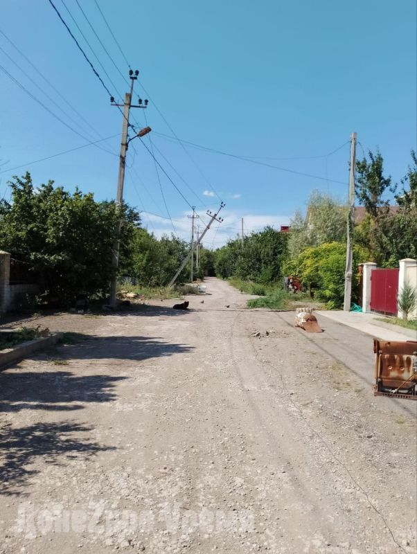 Да будет свет в конце Донецка: 25 семей по улице Степной два года живут без электричества в домах